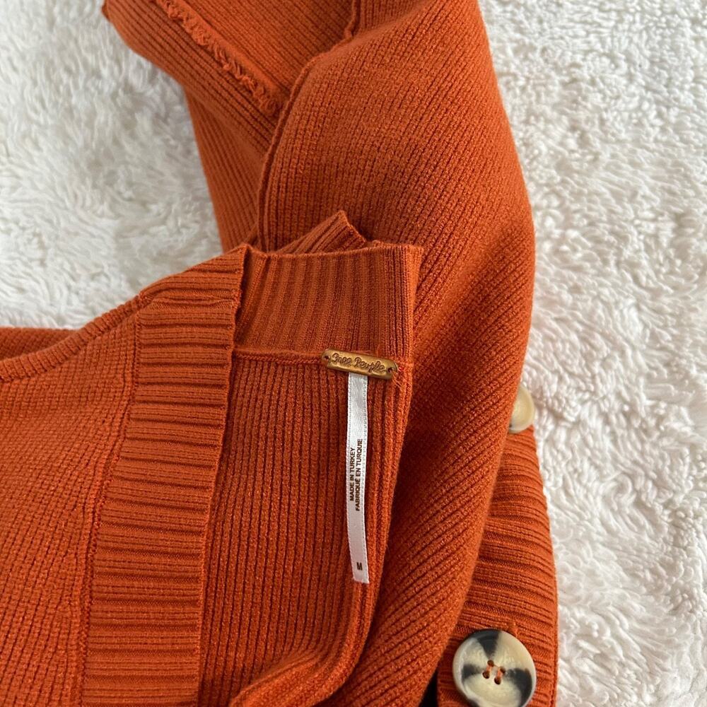 Free People Womens Orange Oversized Sweater Vest Sz M Boho Indie Tomato Granola - Picture 6 of 6